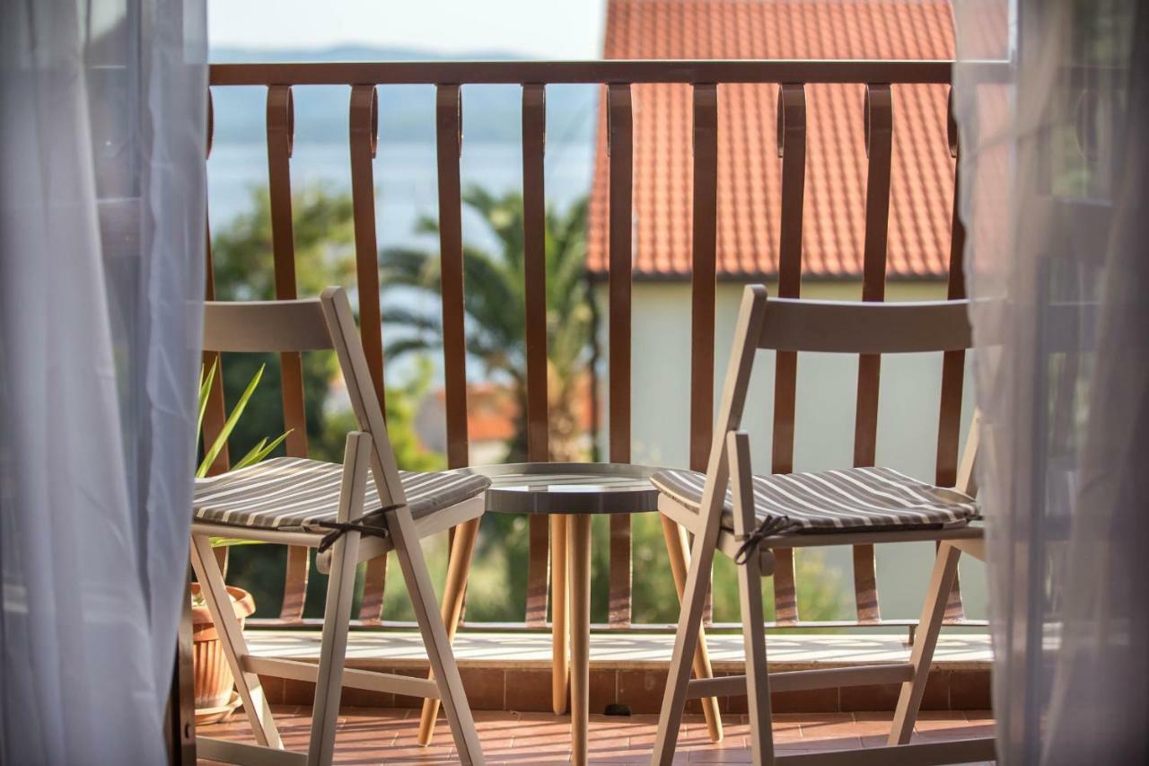Apartman Sesna Bol Zewnętrze zdjęcie