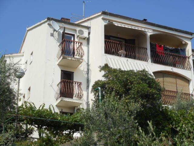 Apartman Sesna Bol Zewnętrze zdjęcie
