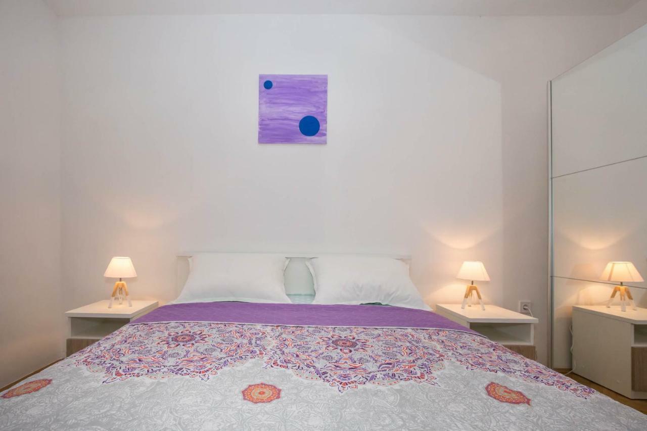 Apartman Sesna Bol Zewnętrze zdjęcie
