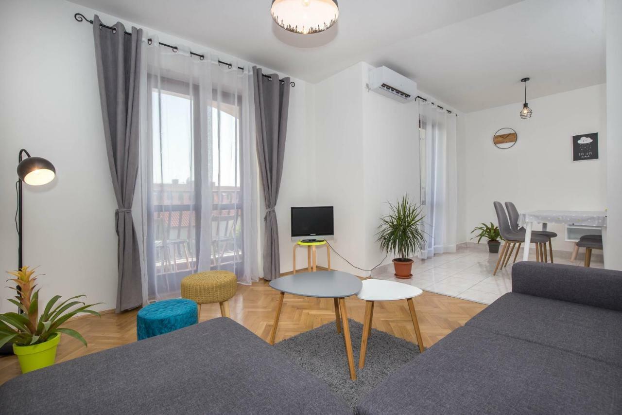 Apartman Sesna Bol Zewnętrze zdjęcie